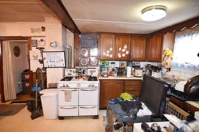 818 Old Depot Road, Shaftsbury, VT 05262