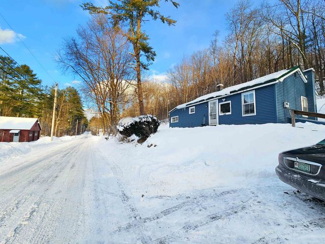 818 Old Depot Road, Shaftsbury, VT 05262