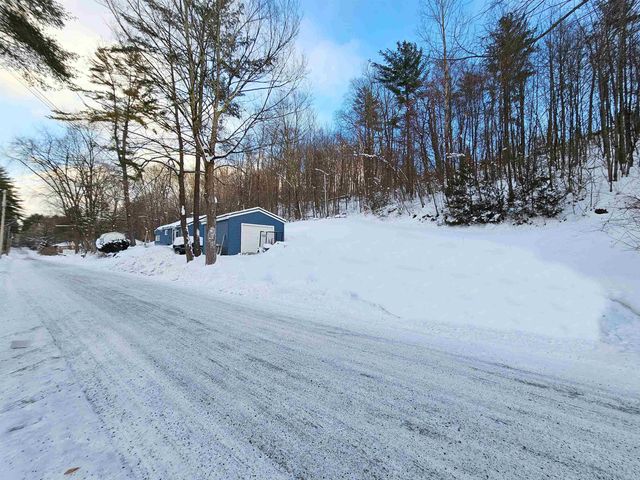 818 Old Depot Road, Shaftsbury, VT 05262