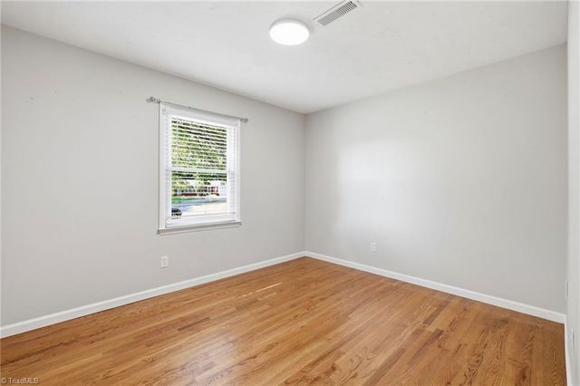 118 Hillside Court, King, NC 27021