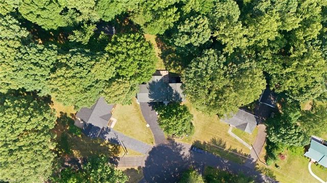118 Hillside Court, King, NC 27021