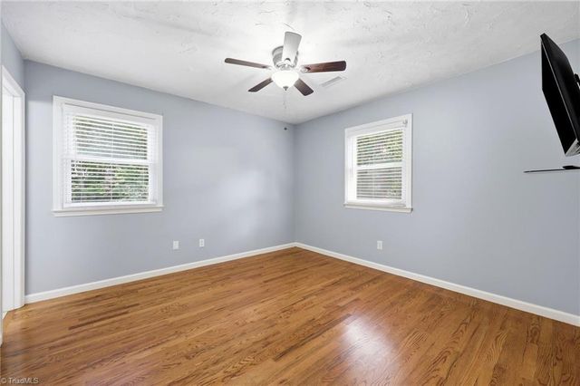 118 Hillside Court, King, NC 27021