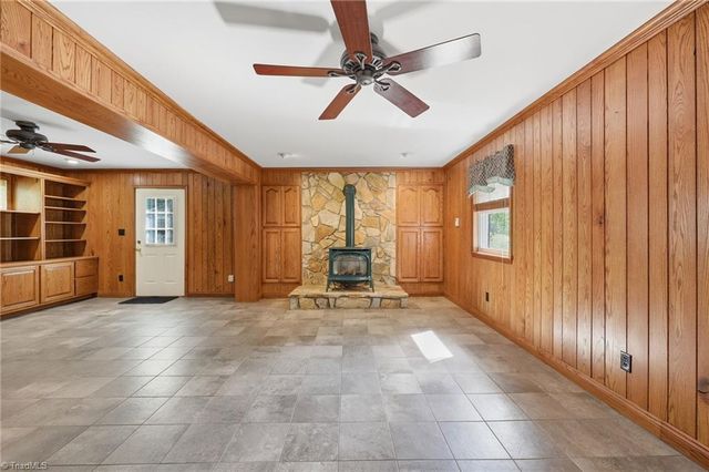 118 Hillside Court, King, NC 27021