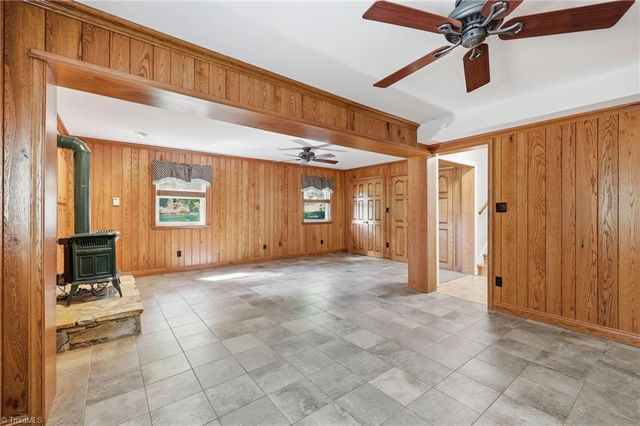 118 Hillside Court, King, NC 27021