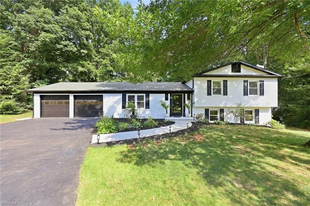 118 Hillside Court, King, NC 27021