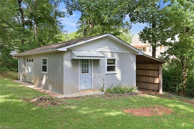 118 Hillside Court, King, NC 27021