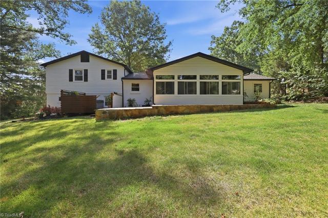 118 Hillside Court, King, NC 27021
