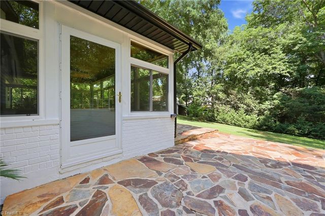 118 Hillside Court, King, NC 27021