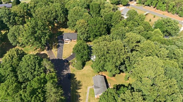 118 Hillside Court, King, NC 27021