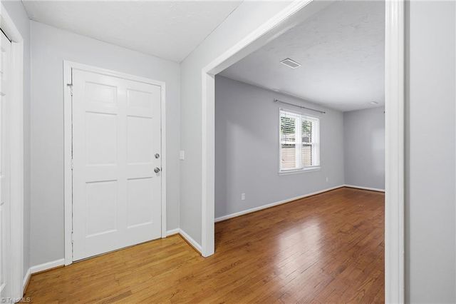 118 Hillside Court, King, NC 27021