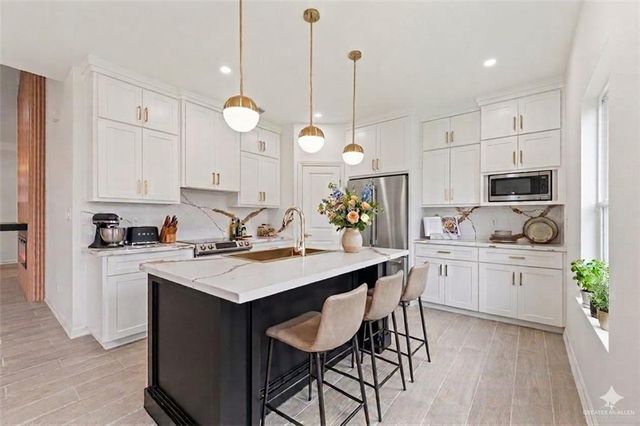 304 N 31st Street, Hidalgo, TX 78557
