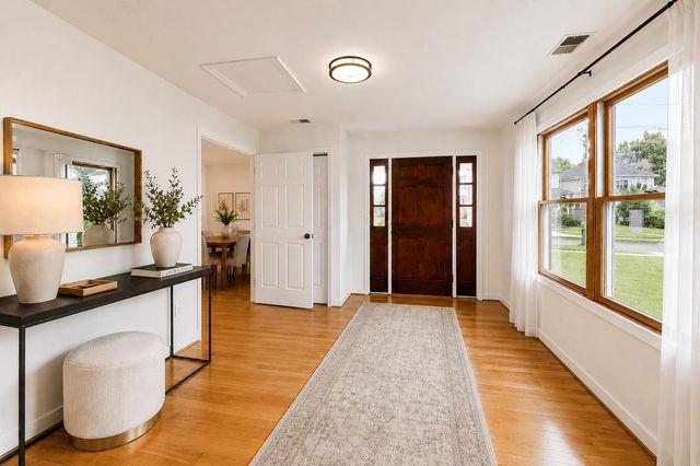 6306 LONE OAK DR, Bethesda, MD 20817