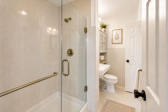 6306 LONE OAK DR, Bethesda, MD 20817