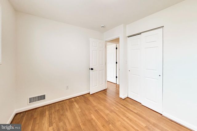 6306 LONE OAK DR, Bethesda, MD 20817