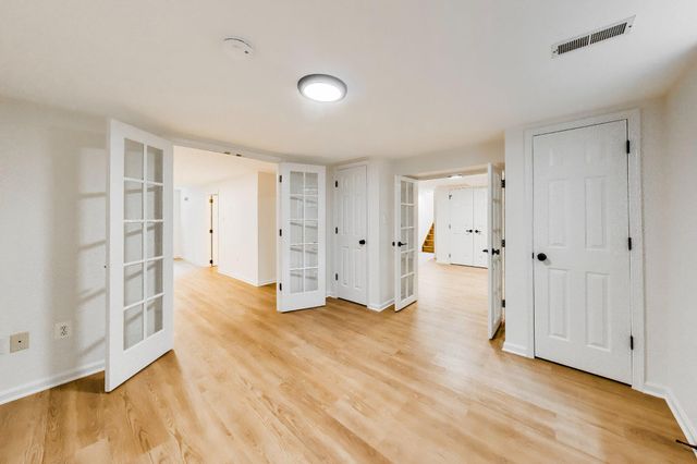 6306 LONE OAK DR, Bethesda, MD 20817