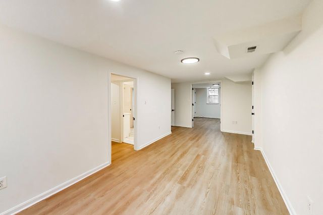 6306 LONE OAK DR, Bethesda, MD 20817