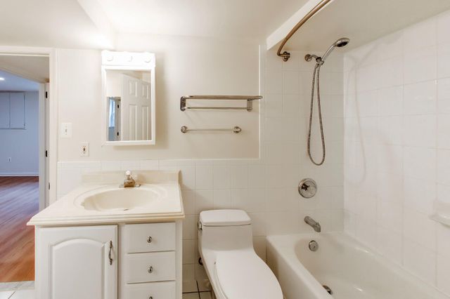 6306 LONE OAK DR, Bethesda, MD 20817
