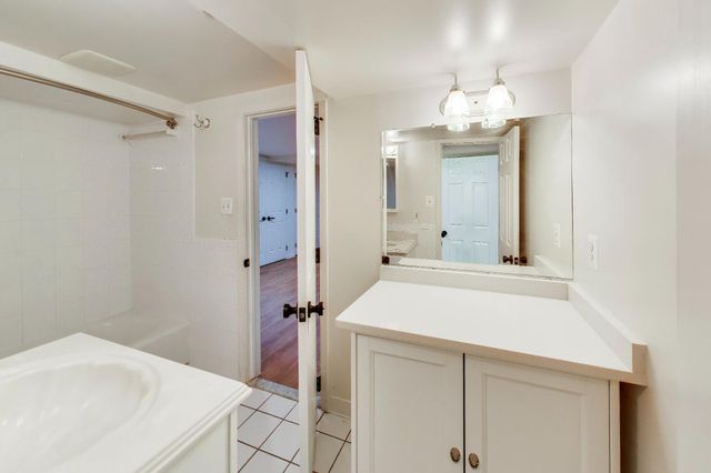 6306 LONE OAK DR, Bethesda, MD 20817