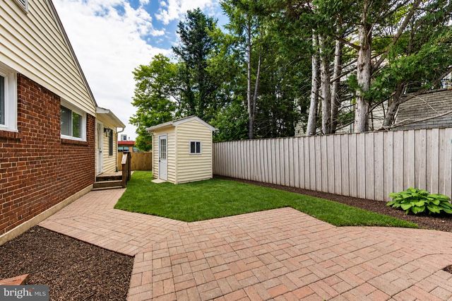 6306 LONE OAK DR, Bethesda, MD 20817