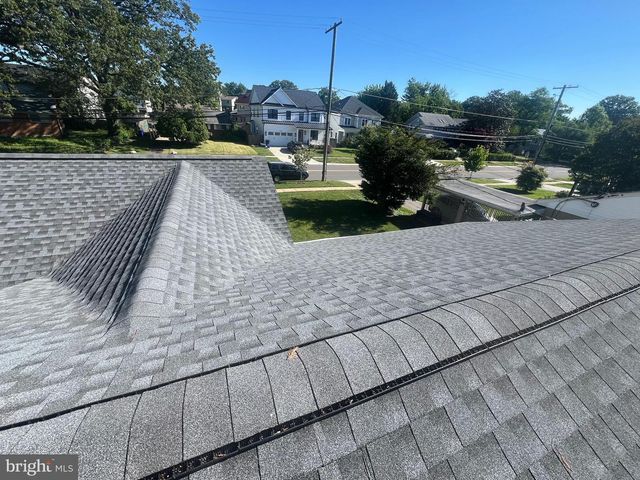 6306 LONE OAK DR, Bethesda, MD 20817