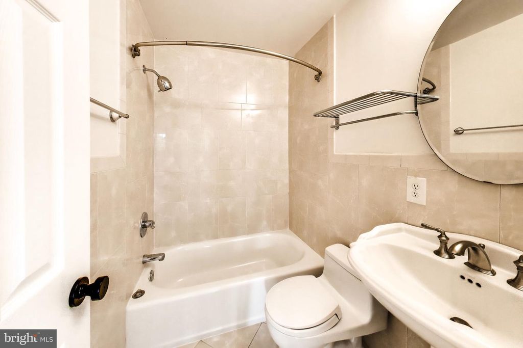 Image 48 of property listing at 6306 LONE OAK DR, Bethesda, MD 20817