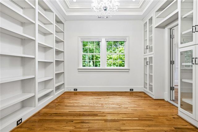 964 Northcliffe Drive, Atlanta, GA 30318