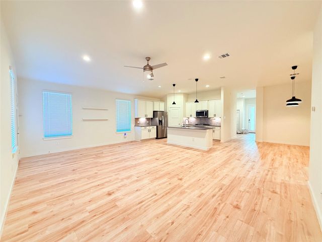 105 Aurora Springs Drive, Katy, TX 77493