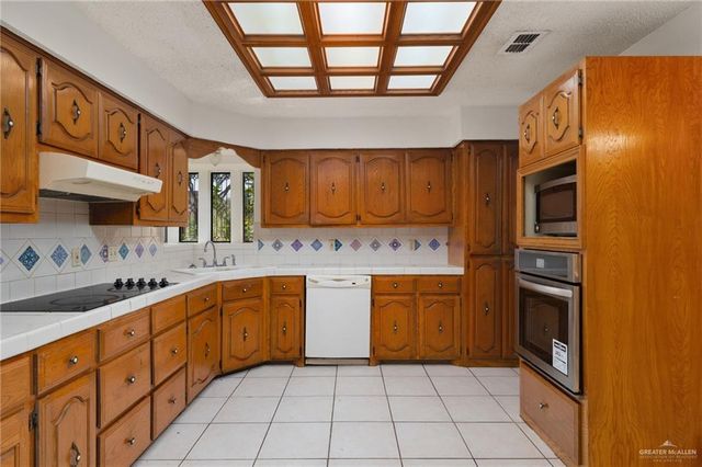 3808 N Cynthia Street, Mcallen, TX 78501