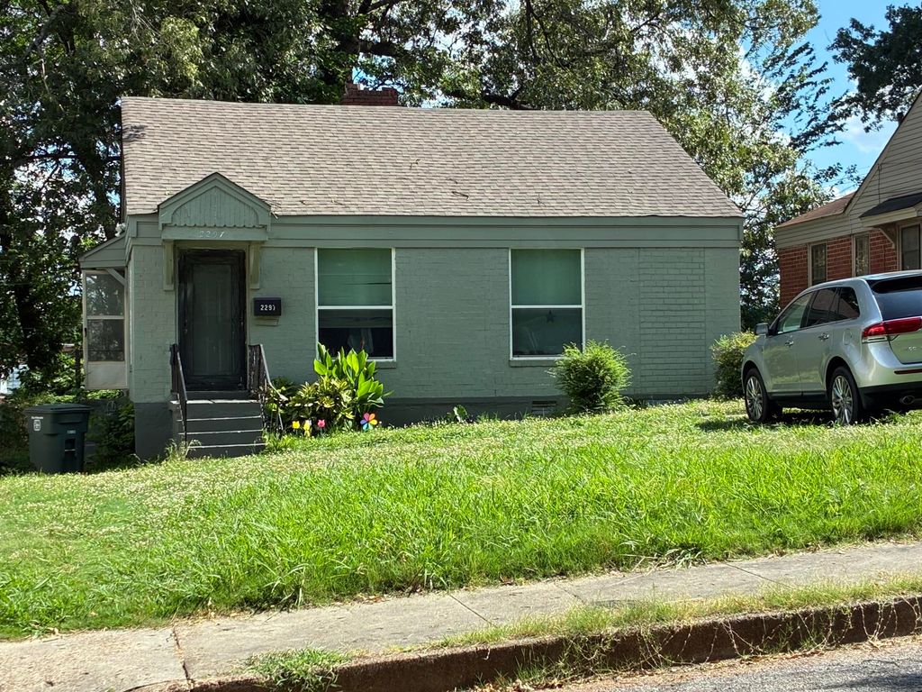 2295 POE AVE, Memphis, TN 38114