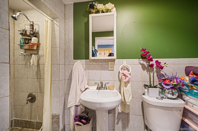 50 Meadowbrook Drive, Brentwood, NY 11717