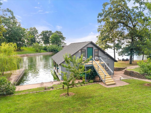 338 Private Road 52040, Pittsburg, TX 75686