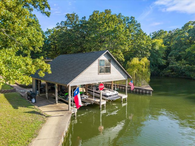 338 Private Road 52040, Pittsburg, TX 75686
