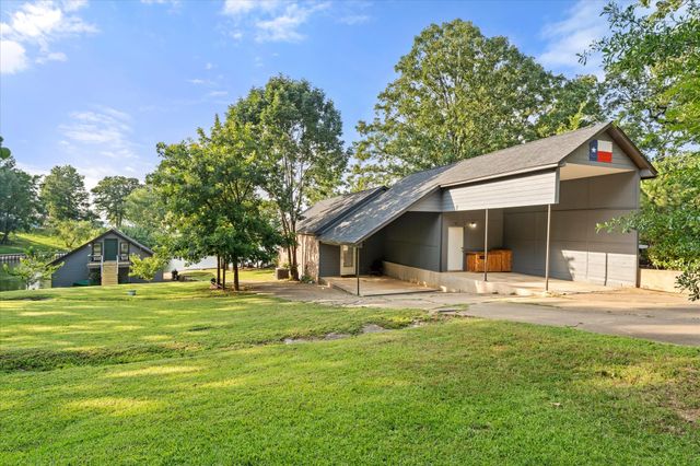 338 Private Road 52040, Pittsburg, TX 75686