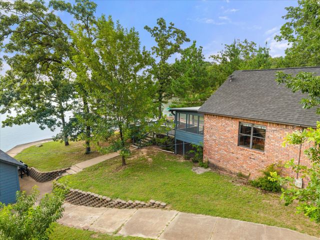 338 Private Road 52040, Pittsburg, TX 75686