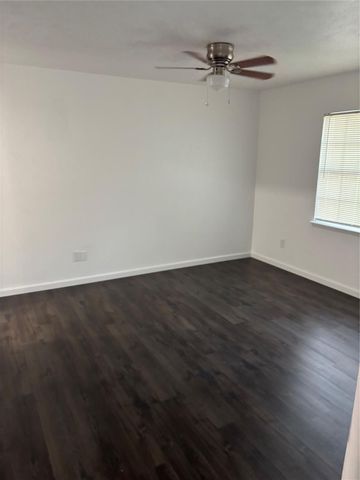 4710 Cairnlomond Street, Houston, TX 77084