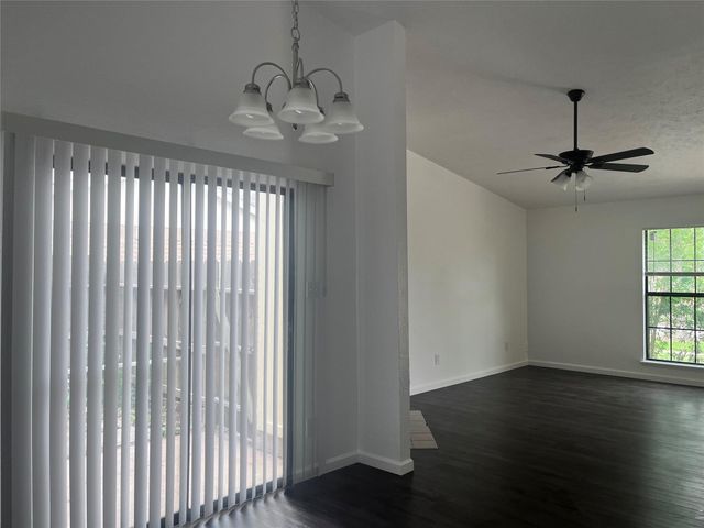 4710 Cairnlomond Street, Houston, TX 77084