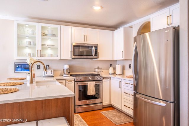 3858 Van Ess Court, Las Cruces, NM 88012