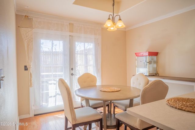 3858 Van Ess Court, Las Cruces, NM 88012