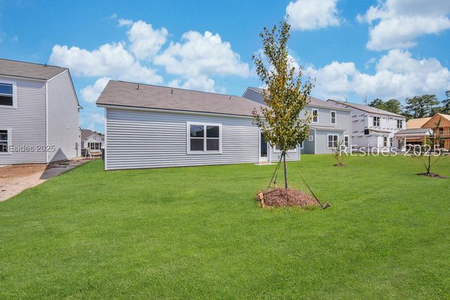 82 Hillcrest Way, Bluffton, SC 29909