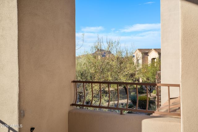 7445 E EAGLE CREST Drive 2113, Mesa, AZ 85207