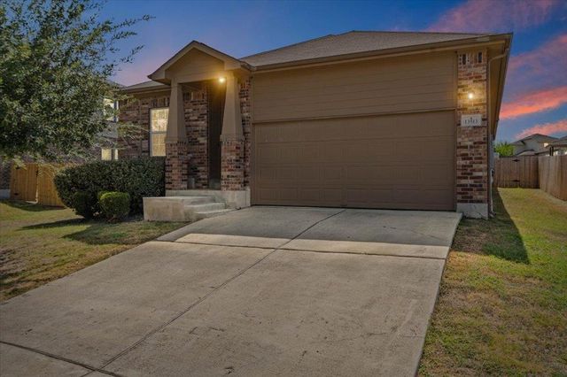 13513 Kearns DR, Pflugerville, TX 78660