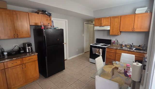 4813 S RACINE Street, Chicago, IL 60609