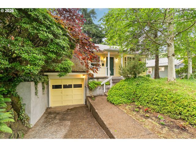 105 Ne 66TH Ave, Portland, OR 97213