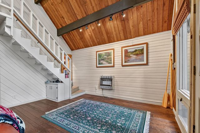 685 Cross Creek, Mineral Bluff, GA 30559