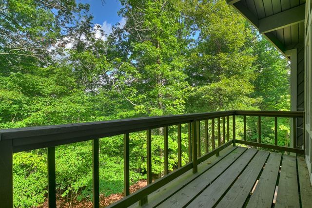 685 Cross Creek, Mineral Bluff, GA 30559