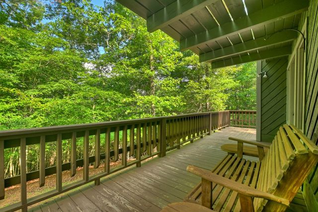685 Cross Creek, Mineral Bluff, GA 30559