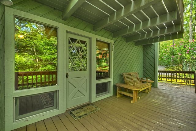 685 Cross Creek, Mineral Bluff, GA 30559
