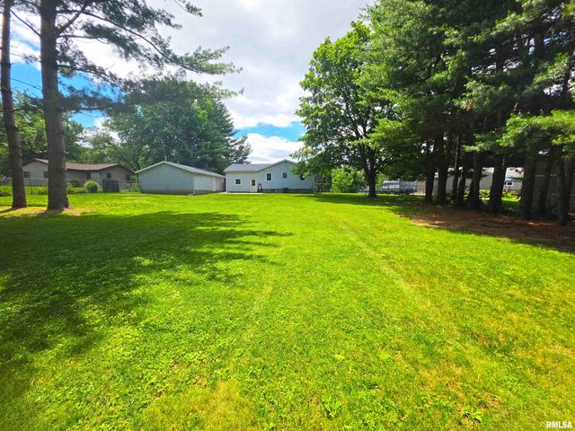 78 S RIVERVIEW Drive, East Peoria, IL 61611