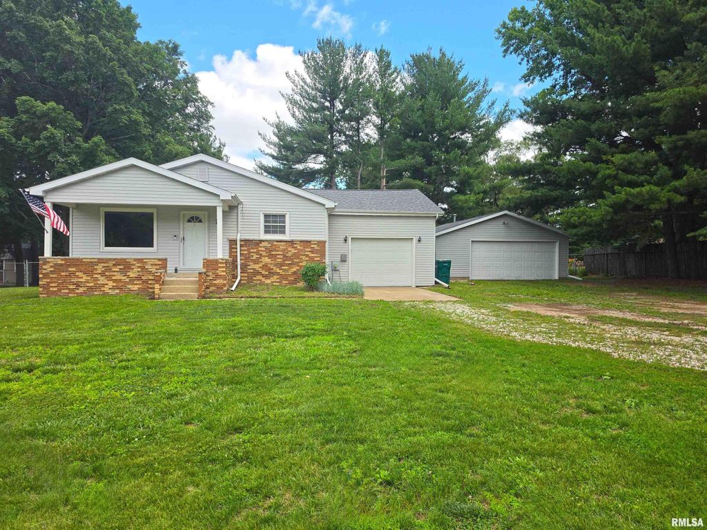78 S RIVERVIEW Drive, East Peoria, IL 61611