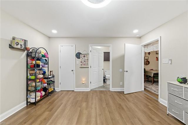 26 Woodhaven RD, Newport News, VA 23608